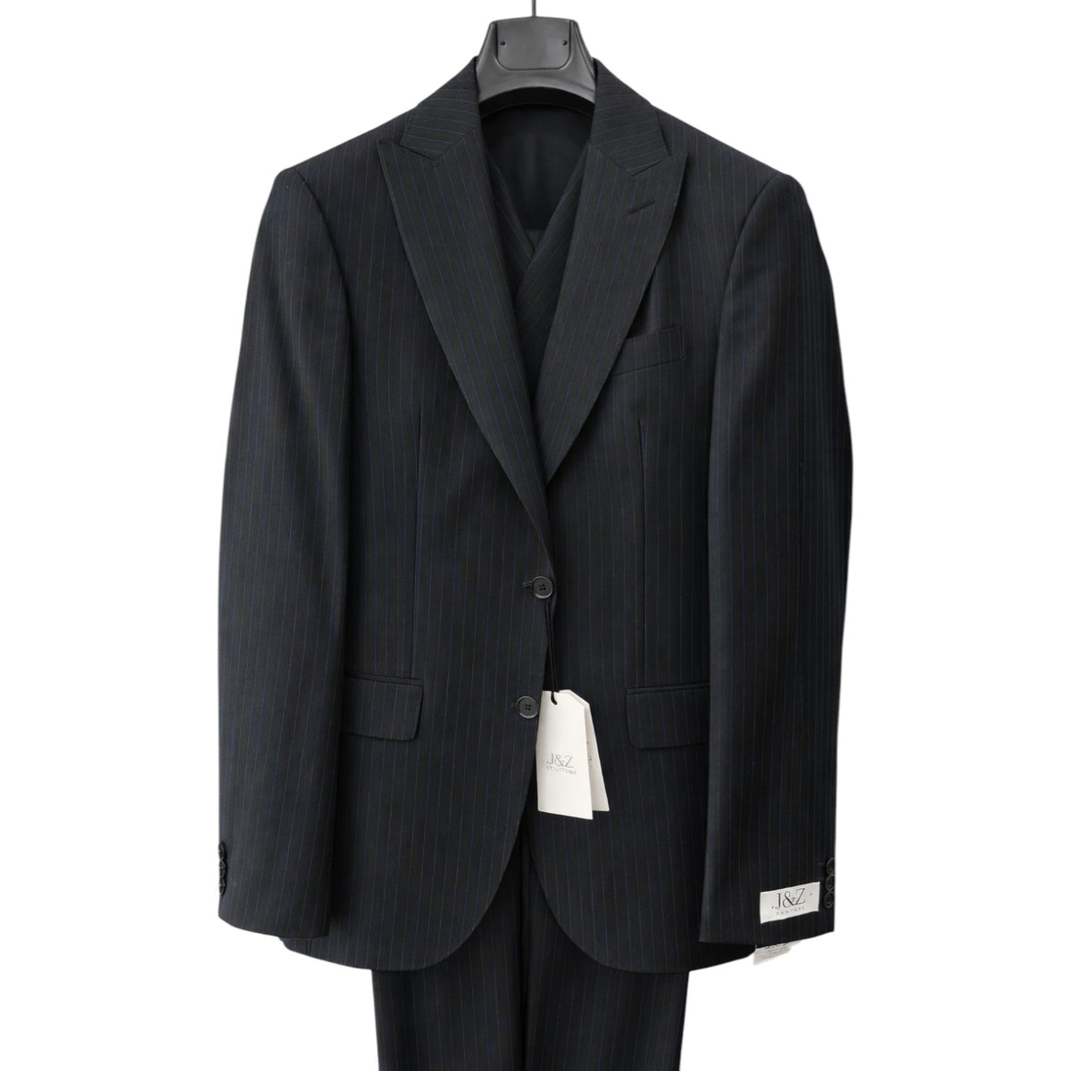 J&Z Couture Men's 3pc Peak Lapel Suit 224002/3