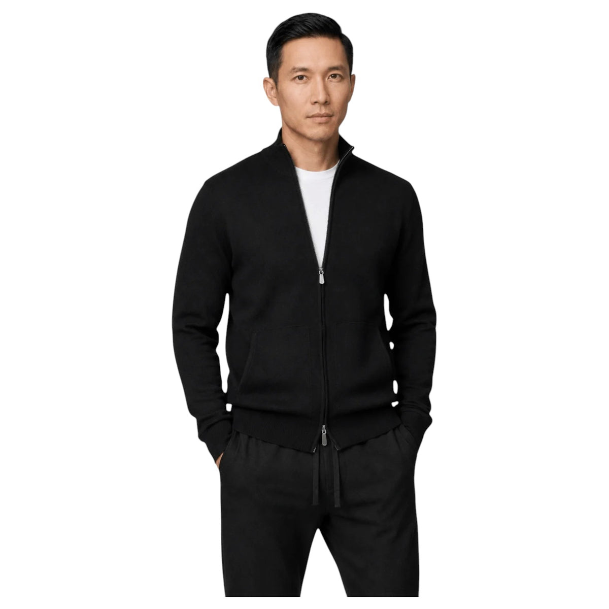 Garnet Wallis Men’s Contrast-Neck Crewneck Sweater 2622025
