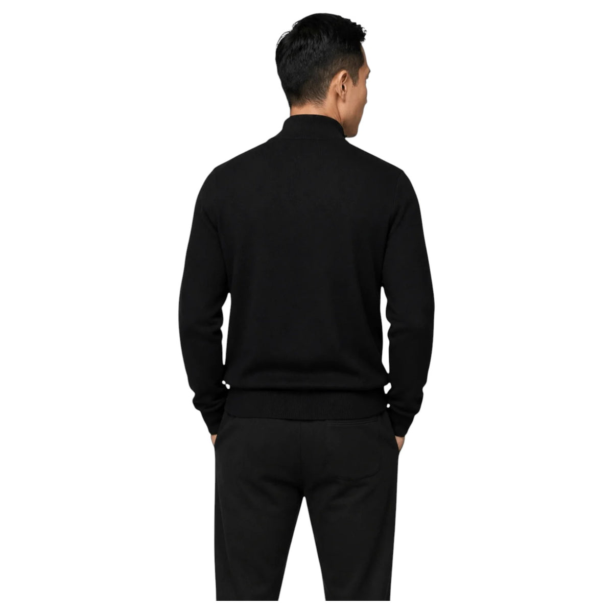 Garnet Wallis Men’s Contrast-Neck Crewneck Sweater 2622025