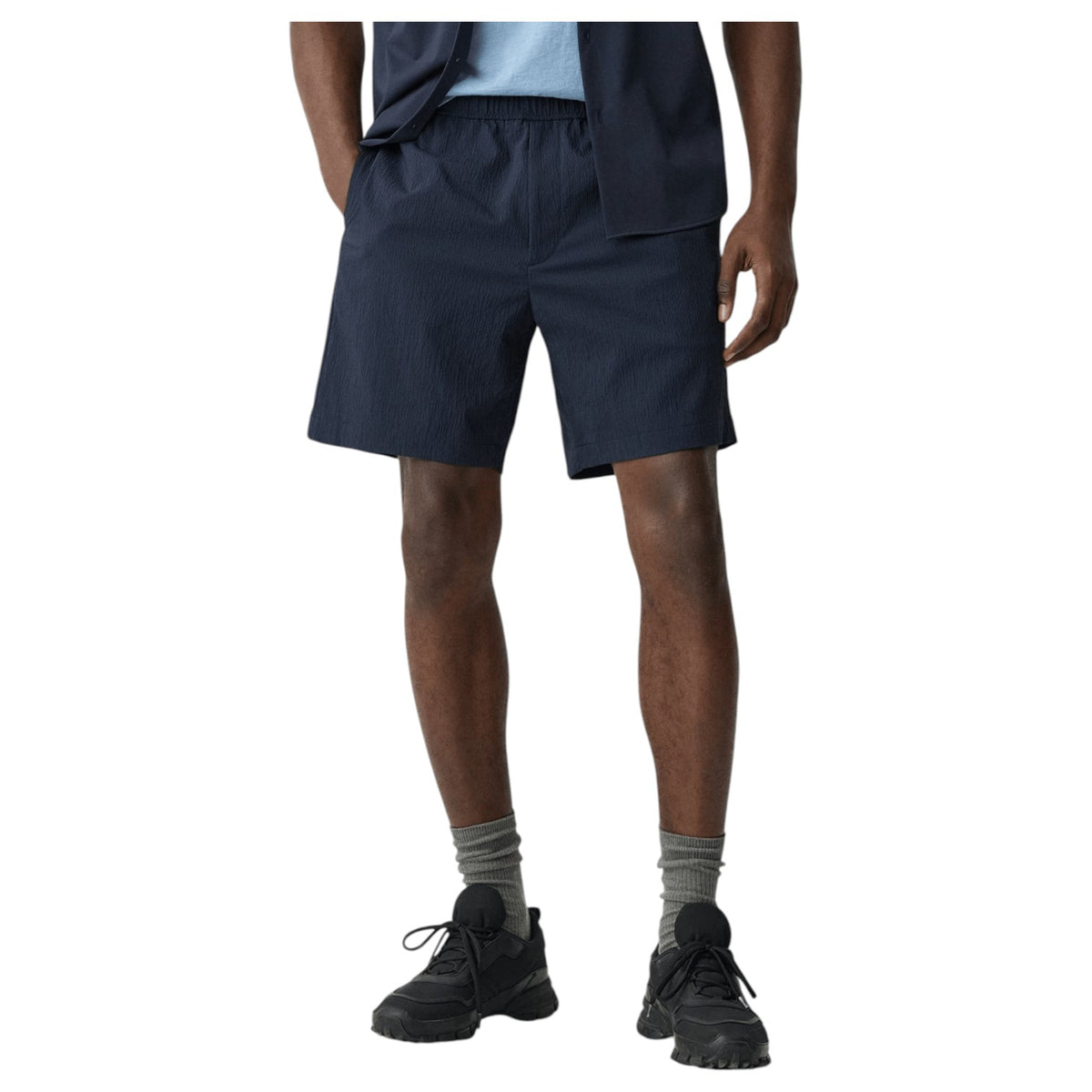 Theory Curtis Drawstring Short in Kelso Nylon P0377221