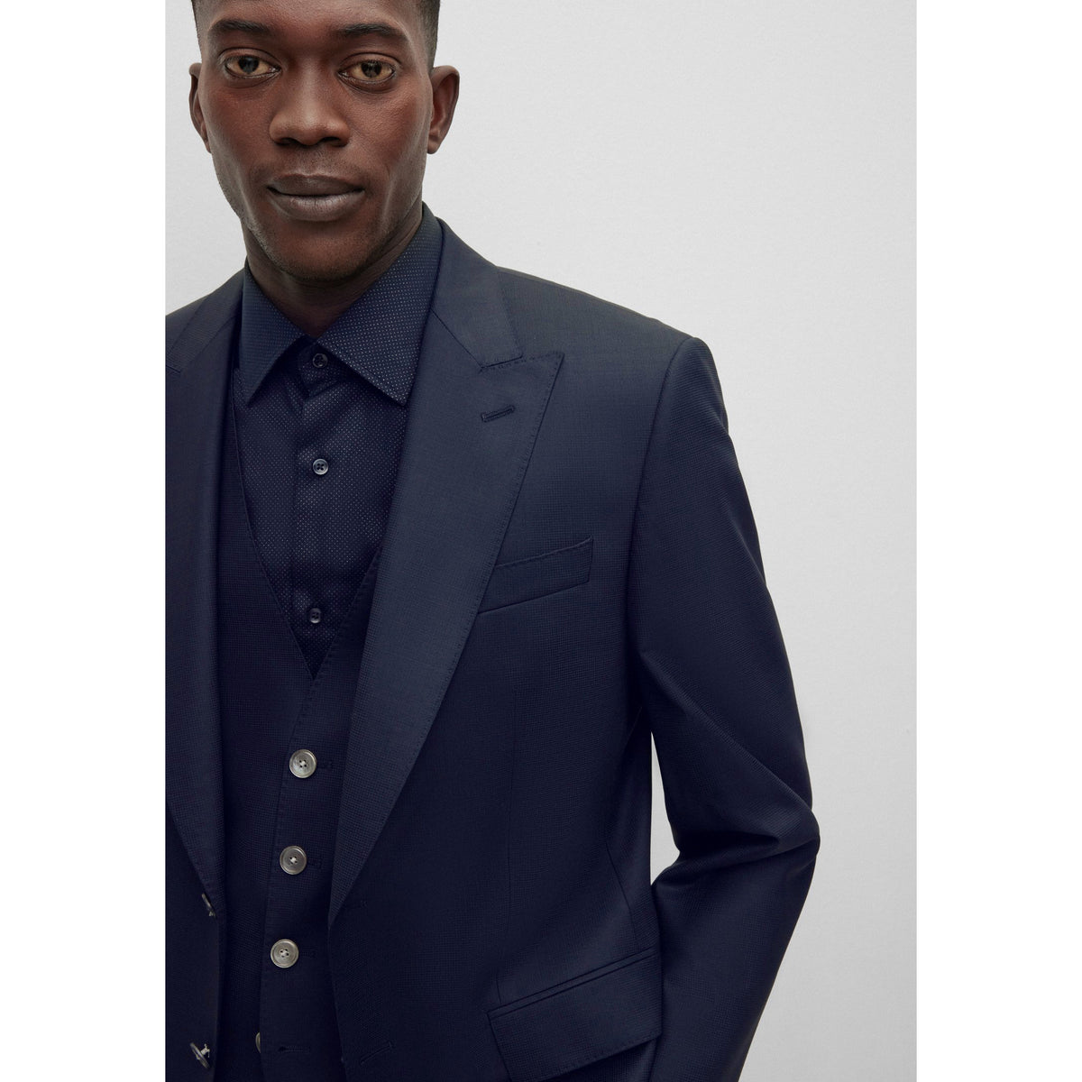 BOSS Men's Slim-Fit Three-Piece Suit in a Micro-Patterned Wool Blend in Navy 50484717-404