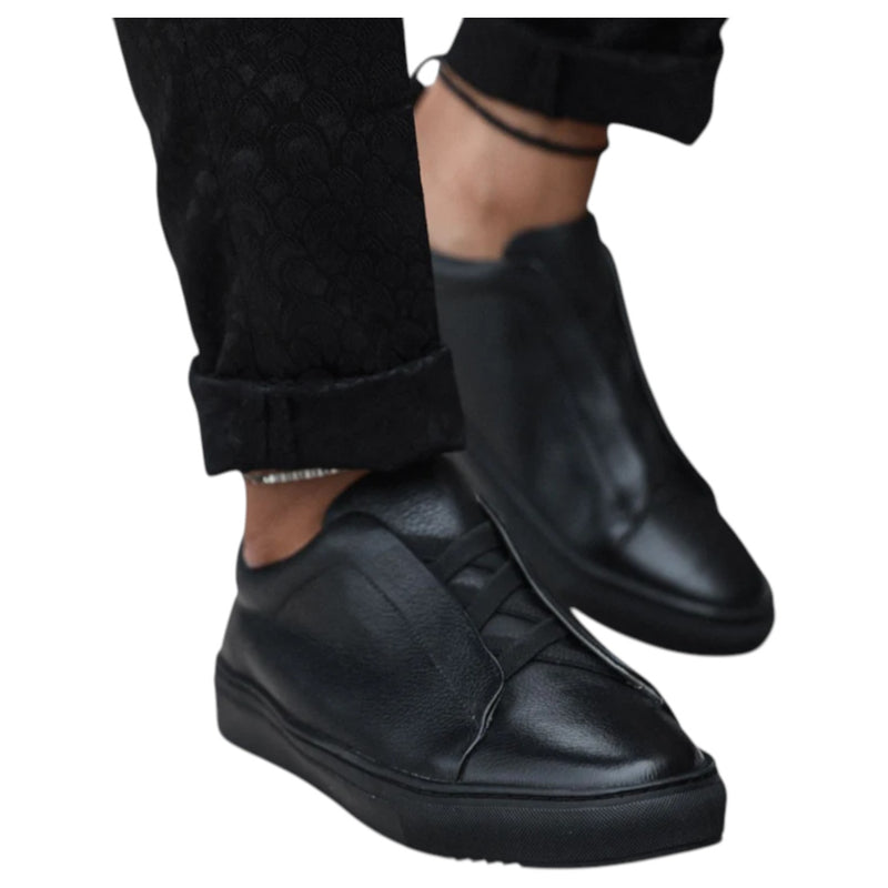 Gernie 33's Laceless Low Top Black Greiny 12704-BG