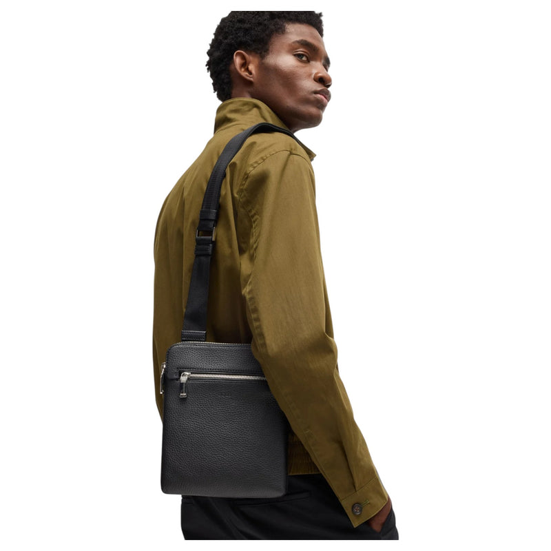 Hugo Boss Envelope Bag In Grained Italian Leather With Embossed Logo  50529289 001