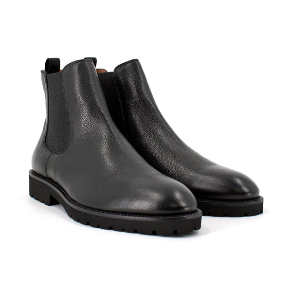 BOSS Men's Edenlug Leather Chelsea Boots in Black  50460583-001